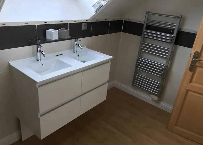 Maison Ensoleillee - Gesnes-le-Gandelin